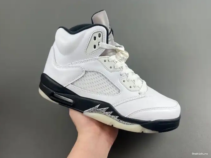 One Kick BLACK' DD0587-110 'WHITE JORDAN RETRO AIR 5 0626